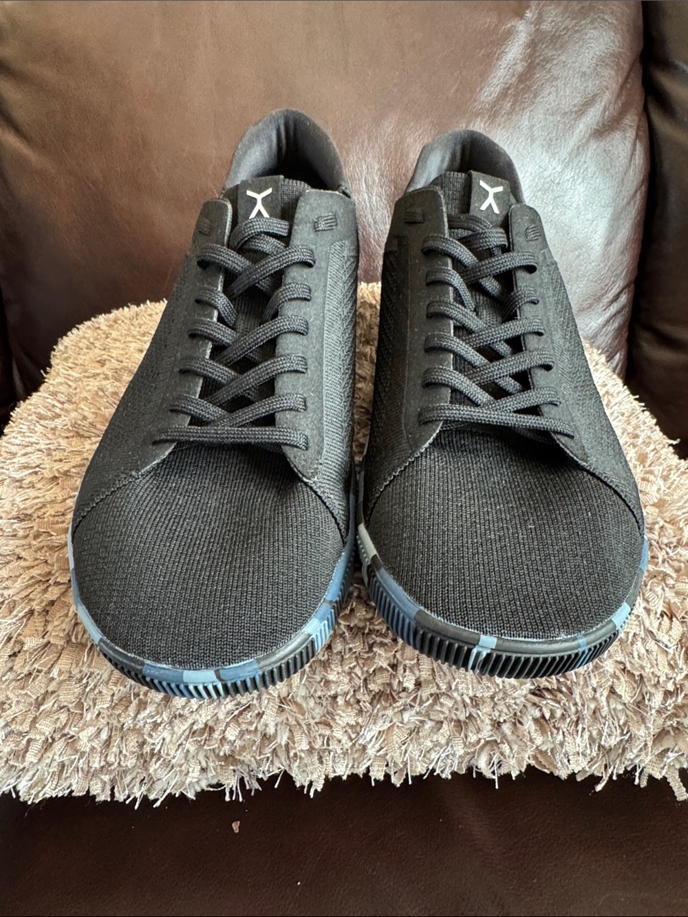 Men's Black Knit Low-Top Sneakers by